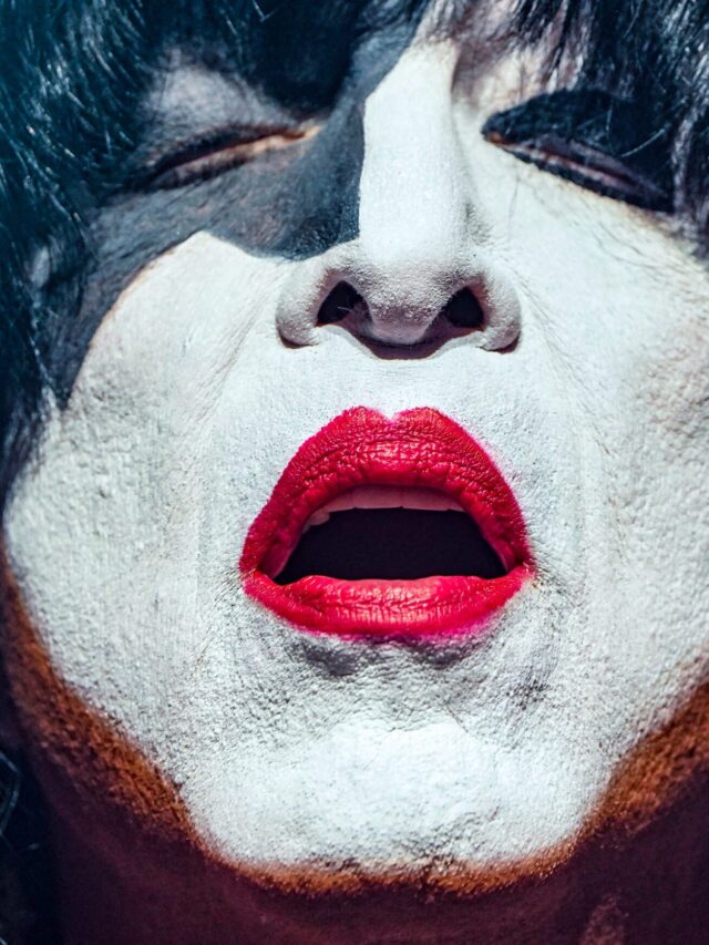 Kiss- Performs Its Final Concert
